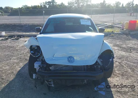2018 Volkswagen Beetle 2.0T Coast/2.0T S from USA, damaged, VIN 3VWFD7AT1JM709421